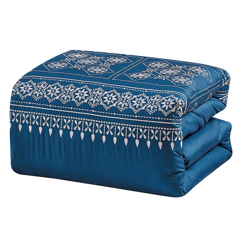 Indira Luxury 7 Piece Comforter set