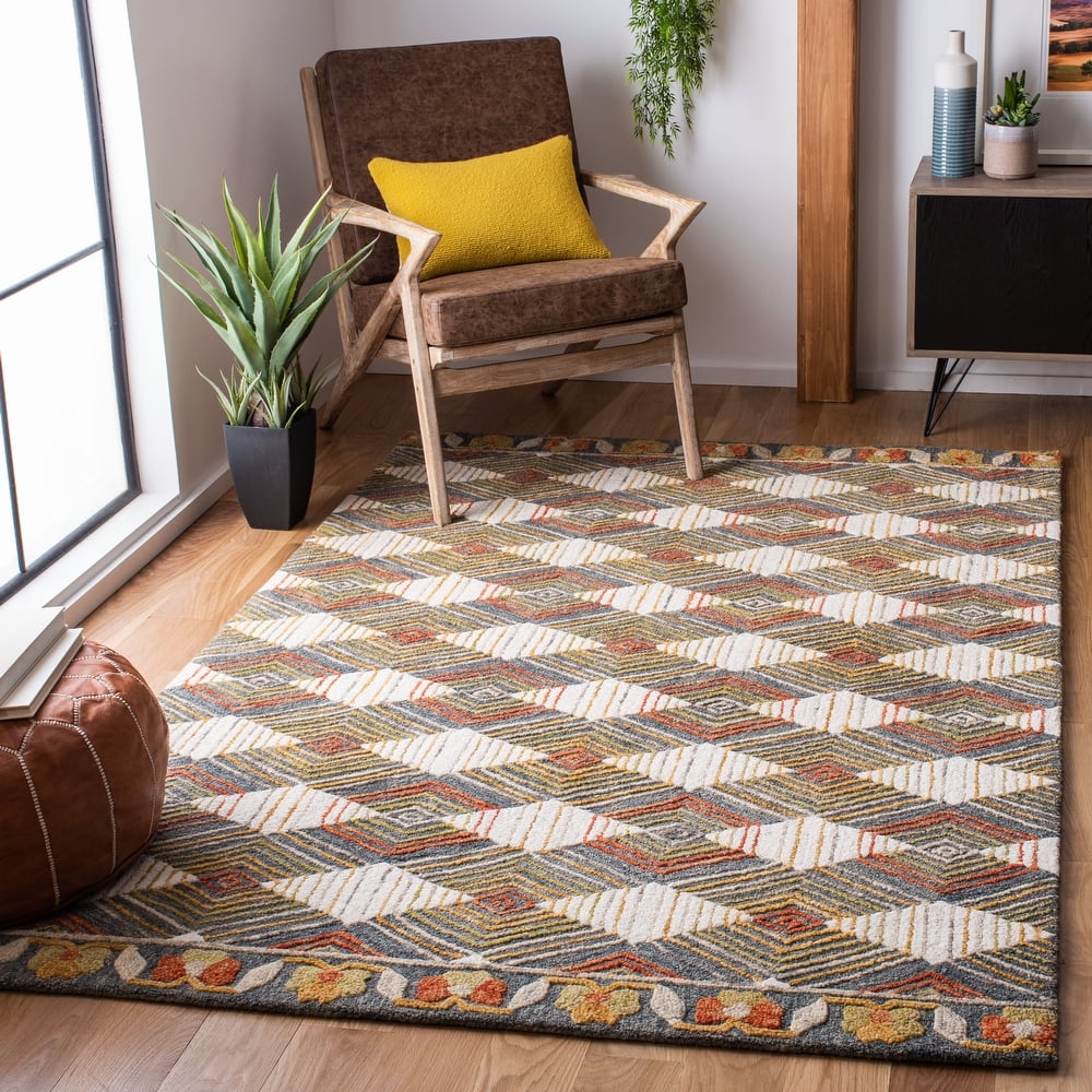 SAFAVIEH Handmade Trace Latoya Geometric Wool Rug