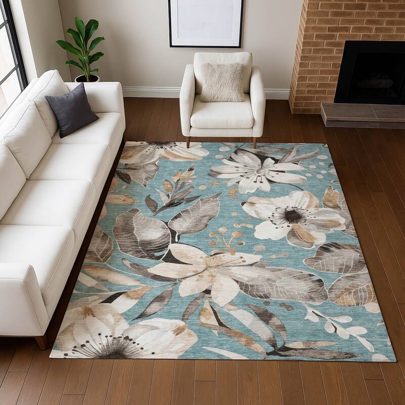 Machine Washable Indoor/ Outdoor Floral Chantille Rug