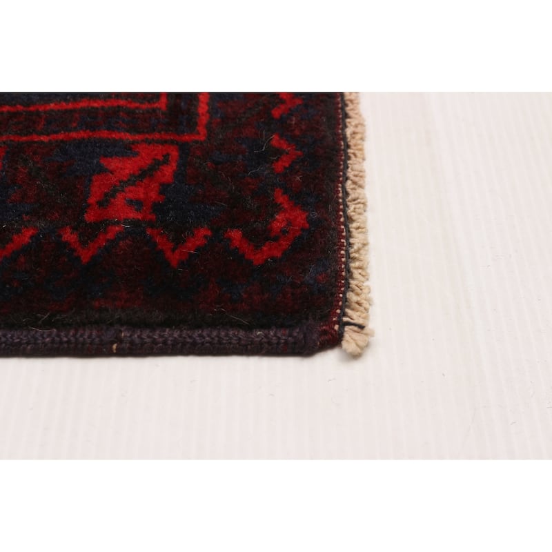 Teimani Red Rug 4'6" x 6'8" - 4'6 x 6'8