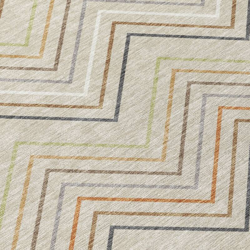 Machine Washable Indoor/ Outdoor Modern Chevron Chantille Rug