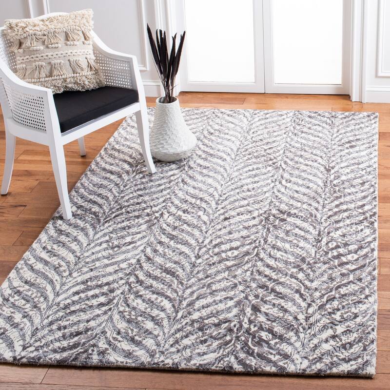SAFAVIEH Handmade Restoration Vintage Xena Wool Rug - 8' x 10' - Grey/Ivory