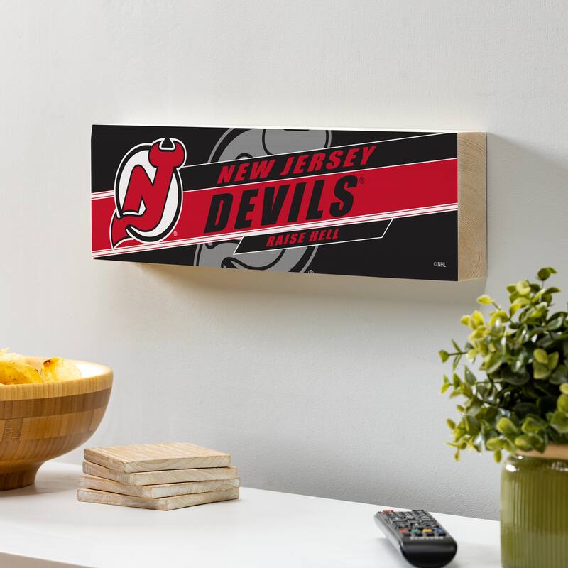 New Jersey Devils Wooden Tabletop Mantel Shelf Sign