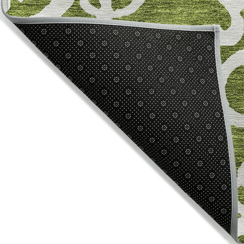 Machine Washable Indoor/ Outdoor Damask Glam Chantille Rug