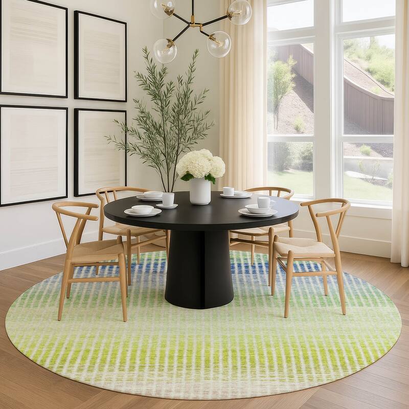 Machine Washable Indoor/ Outdoor Contemporary Stripes Chantille Rug
