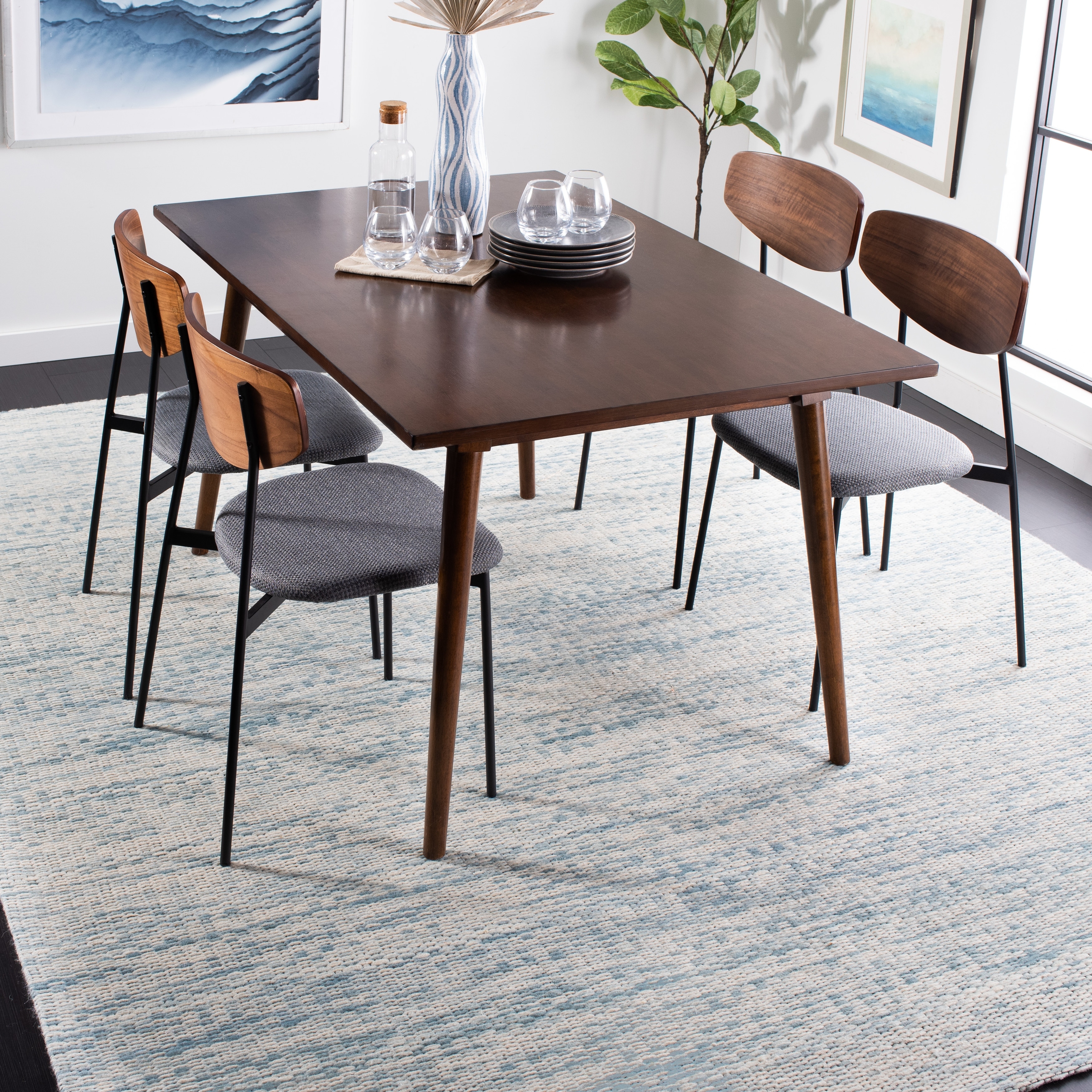 SAFAVIEH Handmade Marbella Leanid Wool Rug