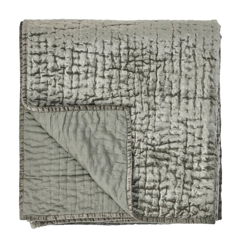 Dimitry 100% Rayon Velvet Quilt by Kosas Home