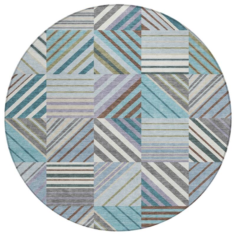 Machine Washable Indoor/ Outdoor Geo Mosaic Chantille Rug