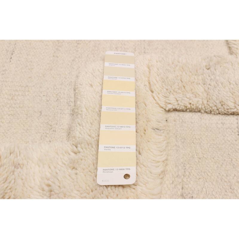 ECARPETGALLERY Hand-knotted Tangier Cream Wool Rug - 6'0 x 9'1