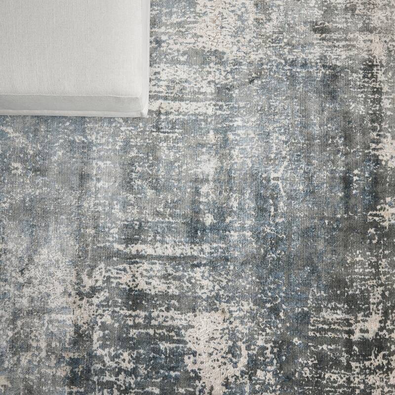 EXQUISITE RUGS Reflections Hand-loomed Bamboo Silk Blue/Ivory Area Rug.