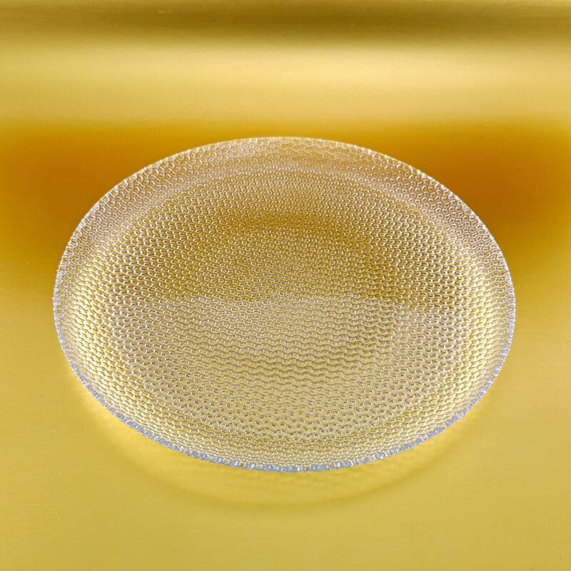 Versatile Gilded Glass Dinnerware with Pebble Pattern and Distressed Finish