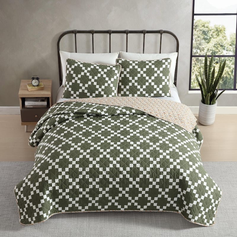 Eddie Bauer Diamond Floral Cotton Reversible Green Quilt Set