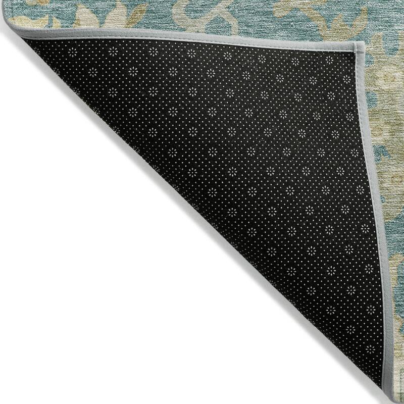 HomeRoots Floral Traditional Rectangle Outdoor Rug