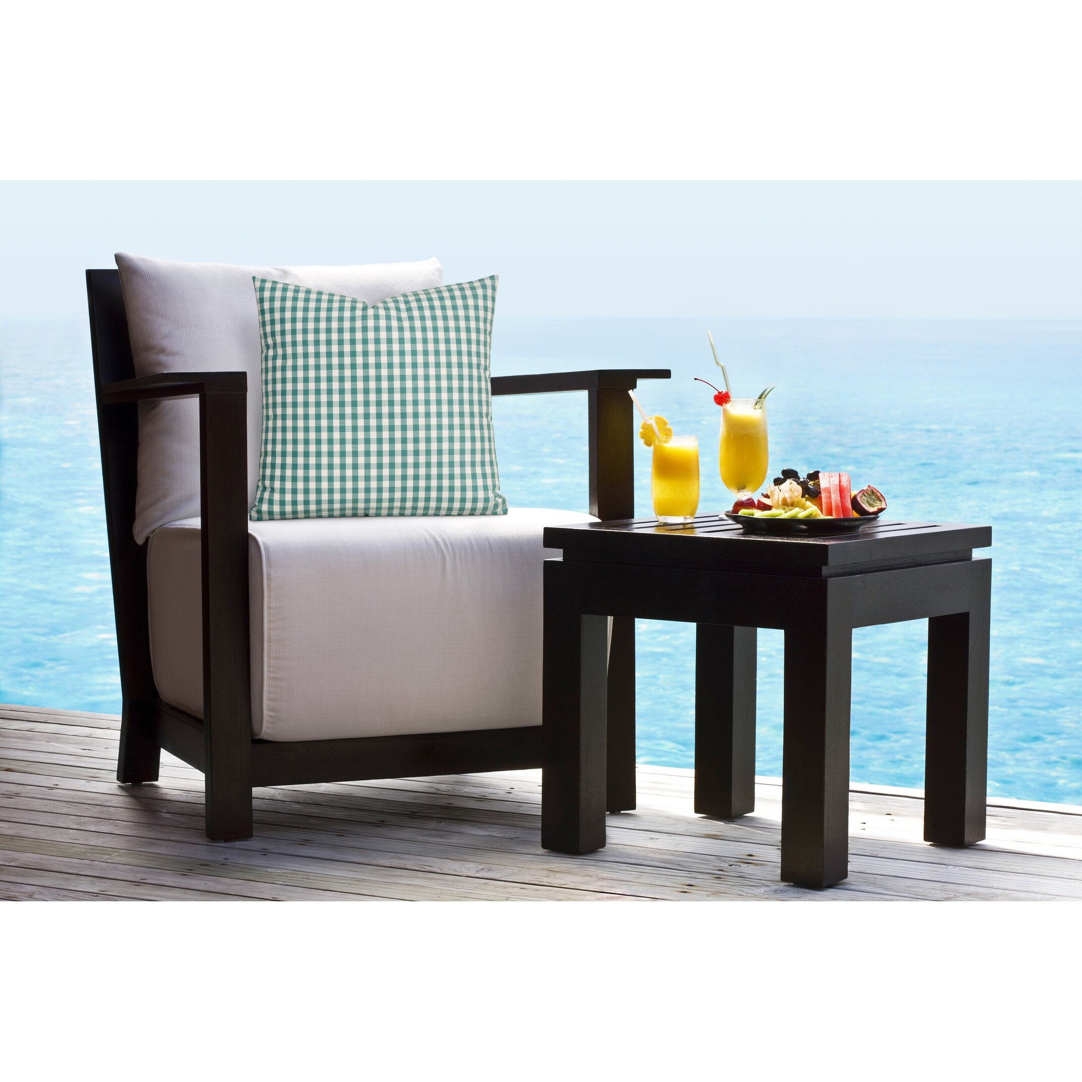 Siscovers Dawson Checkered Solarium Indoor/Outdoor Throw-image