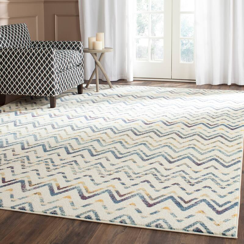 SAFAVIEH Evoke Lissa Distressed Vintage Boho Rug