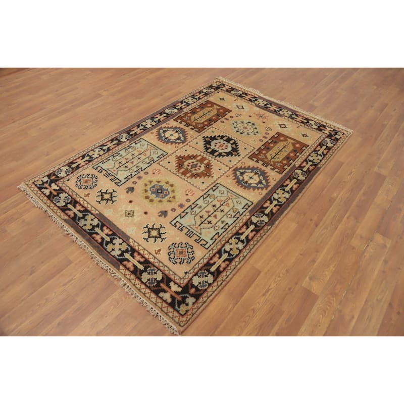 Hand-knotted Traditional Wool Peach Geometric Oriental Area Rug - 5' 10'' X 4' 0''