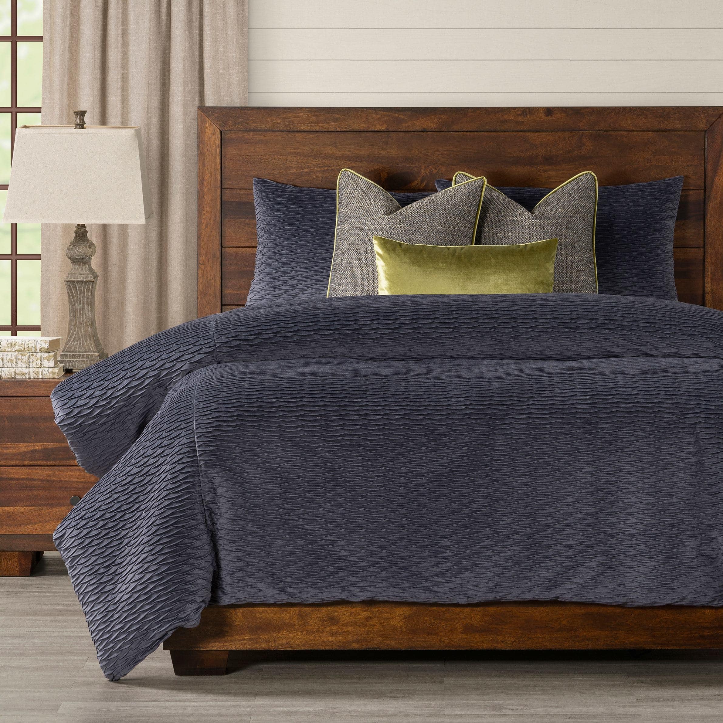 Option Fluctuate Bluestone