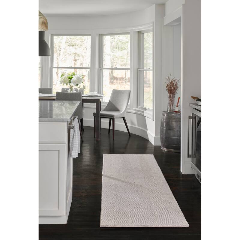 Momeni Charles Hand-tufted Wool Chevron Pattern Area Rug