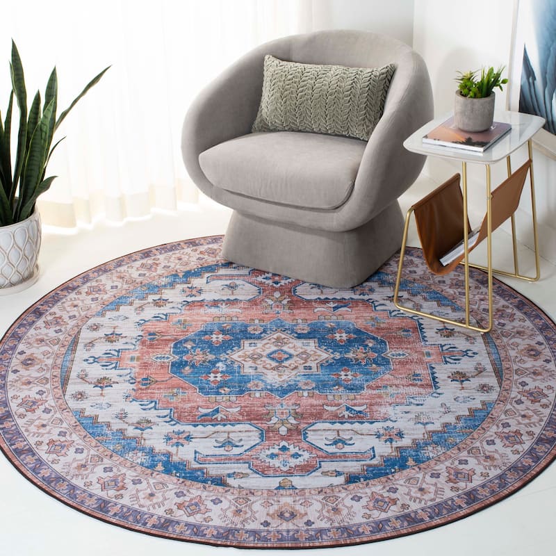 SAFAVIEH Tucson Machine Washable Slip Resistant Namiko Oriental Rug