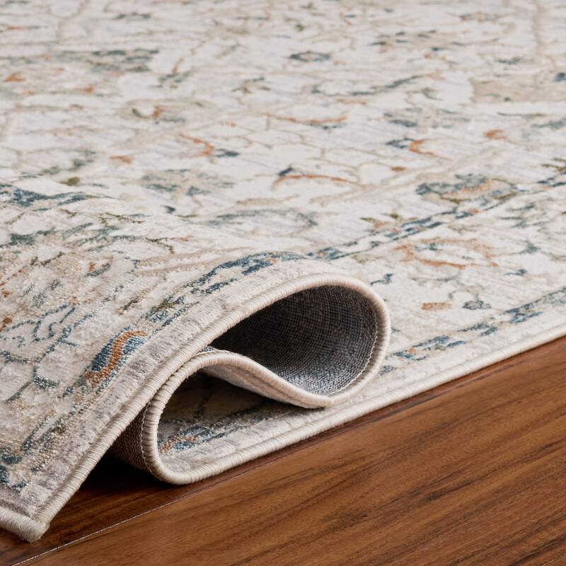 SAFAVIEH Maven Quirina Traditional Rug