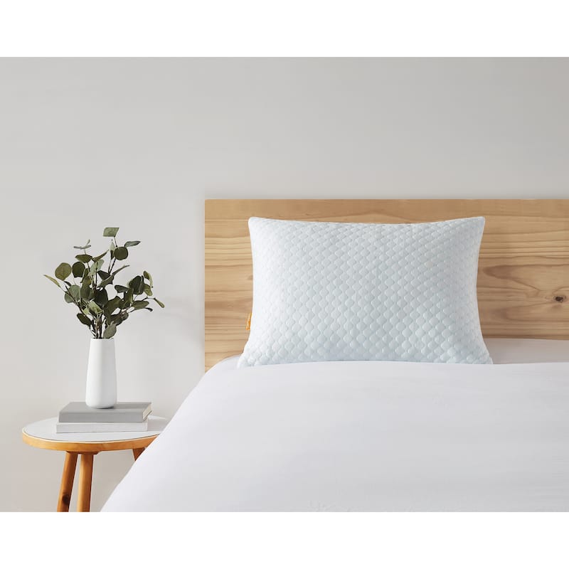 Simmons Memory Foam Standard/Queen 20x26 Cluster Pillow