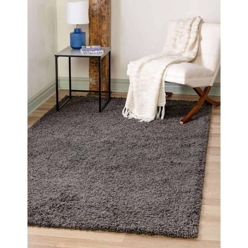 Shag Laurian Collection Area Rug