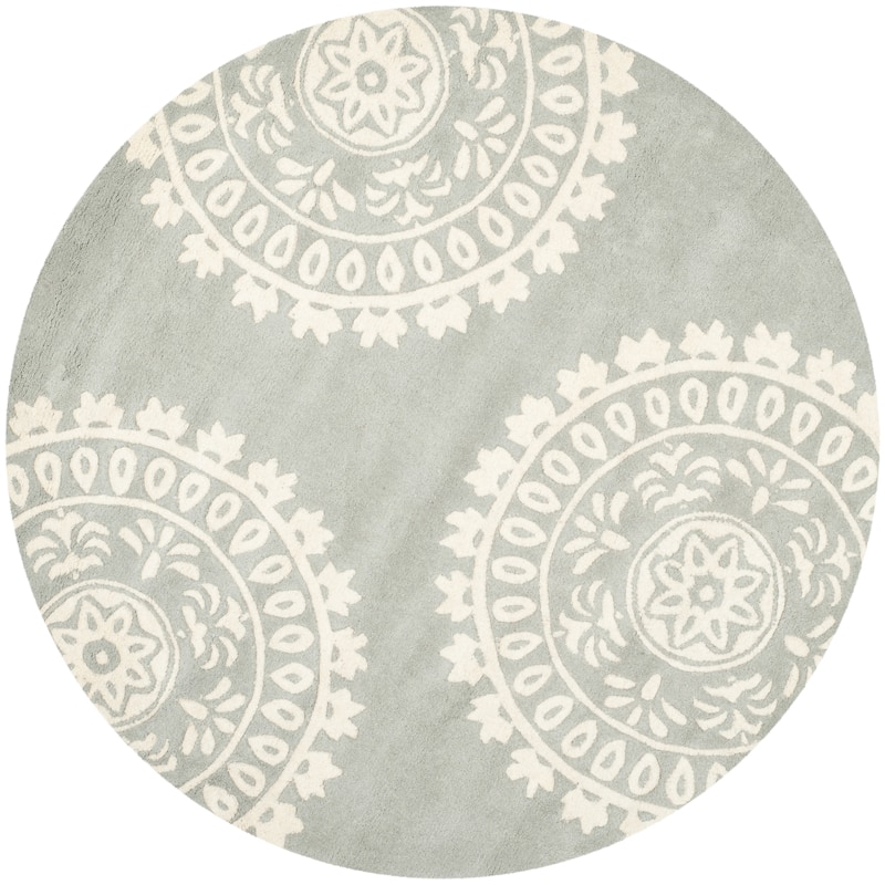 SAFAVIEH Handmade Bella Mailin Modern Floral Wool Rug