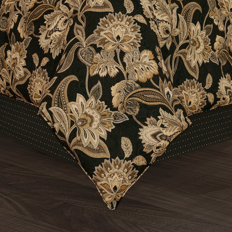 Royal Court Montecito Comforter Set