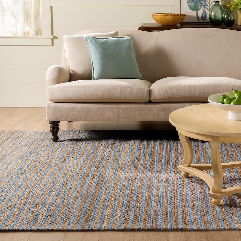 Martha Stewart by SAFAVIEH Handmade Deivi Jute Rug