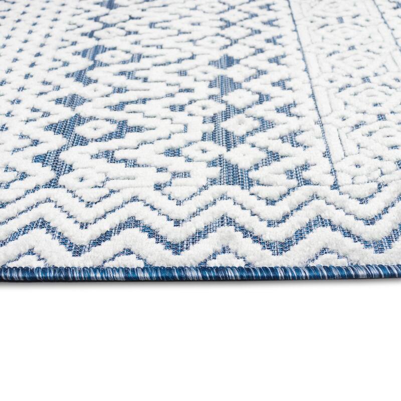 Liora Manne Canyon Tribal Stripe Indoor/Outdoor Rug
