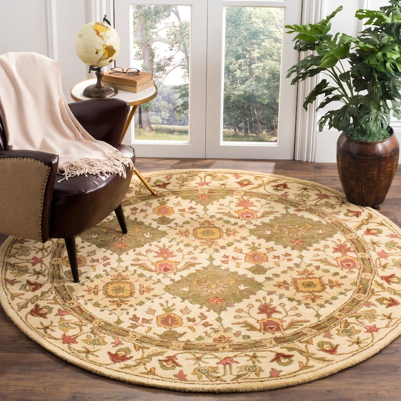 SAFAVIEH Handmade Antiquity Allegonde Traditional Oriental Wool Rug - 6' Round - Beige