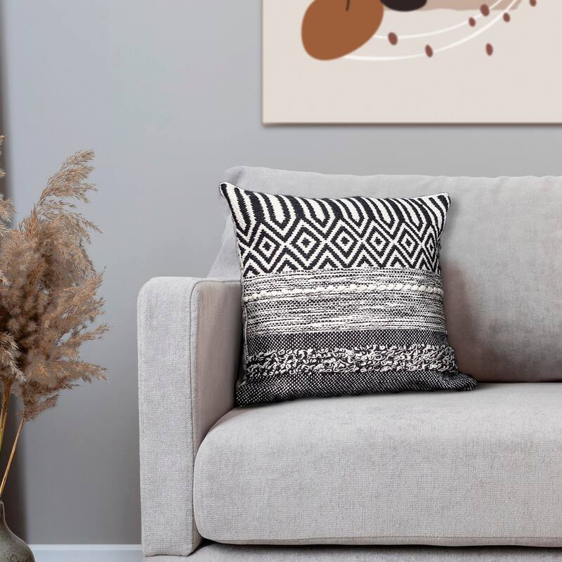 Parkland Collection Abali Transitional Black and White Pillow Cover