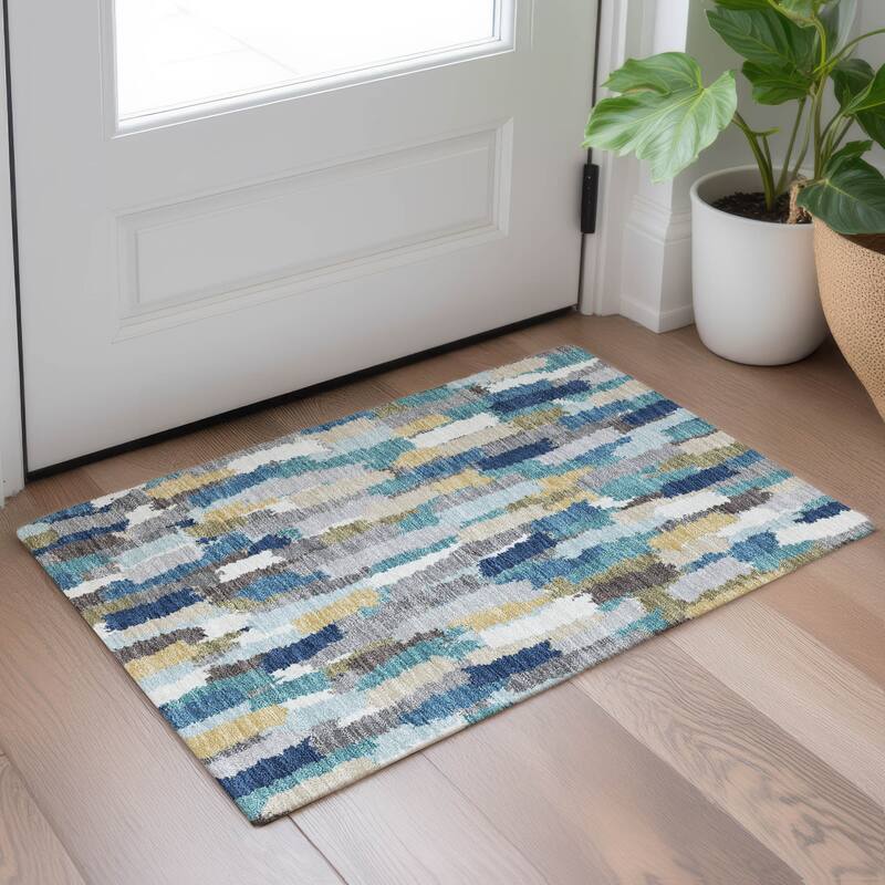 Machine Washable Indoor/ Outdoor Contemporary Stacks Chantille Rug