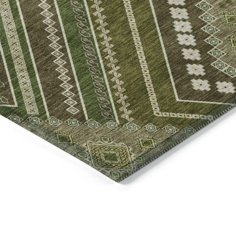 Machine Washable Indoor/ Outdoor Global Boho Chantille Rug