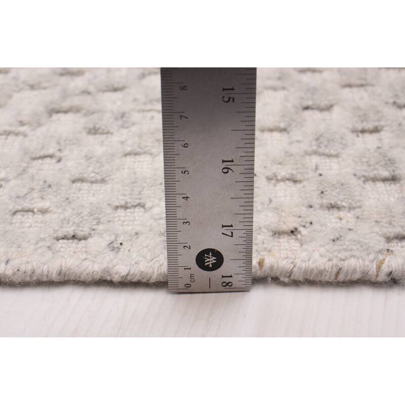 ECARPETGALLERY Hand Loomed Pearl Grey Viscose, Wool Rug - 5'5 x 7'6