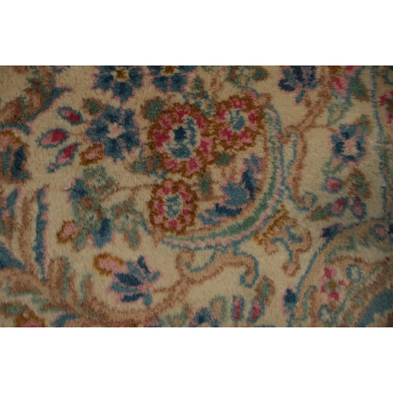Hand Knotted Oriental 100% Wool Carpet Traditional Floral Beige & Ivories Kerman Area Rug - 8' 0'' X 7' 7''