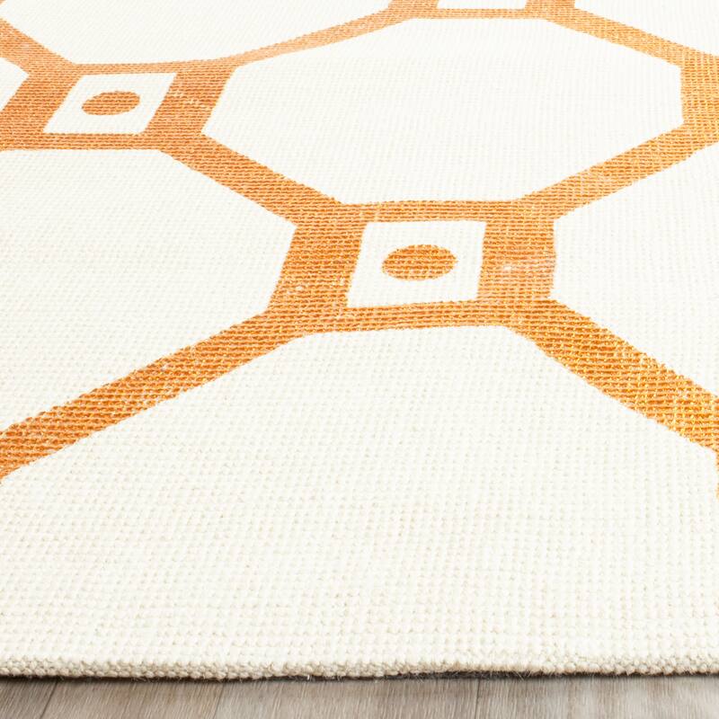 SAFAVIEH Handmade Cedar Brook Naelle Modern Jute Rug