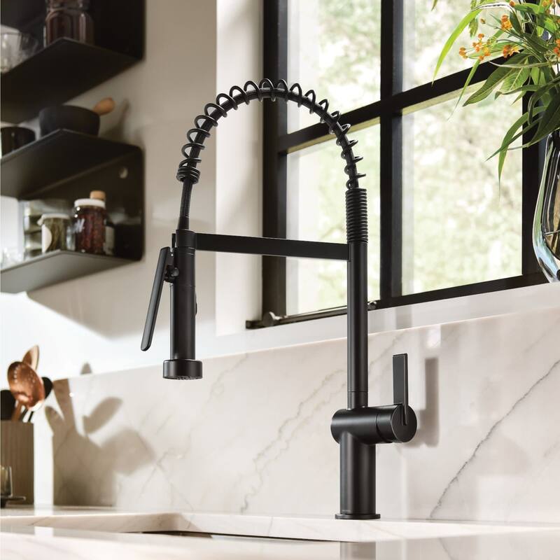 Moen 7822 Cia 1.5 GPM Pre-Rinse Semi-Professional Pull Down Kitchen