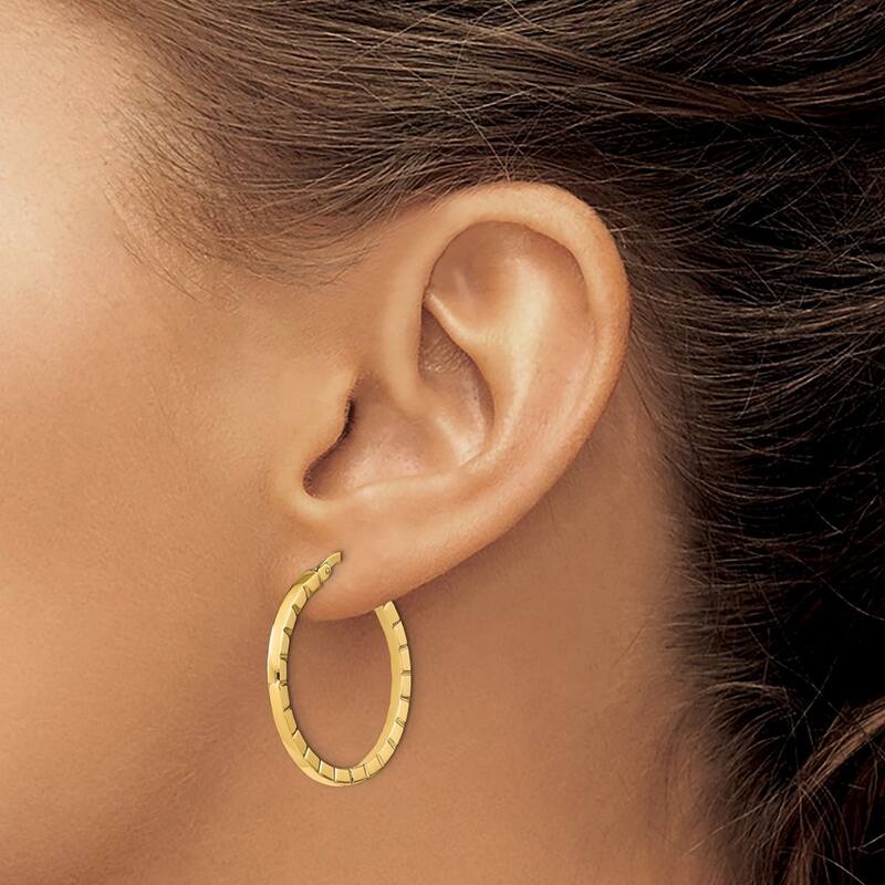Curata 14k Yellow Gold Large Striped Edge Hoop Earrings - 27.1x26mm