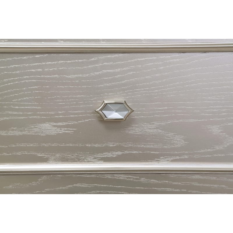Evangeline Modern Classic Wood 9-drawer Bedroom Dresser Silver Oak
