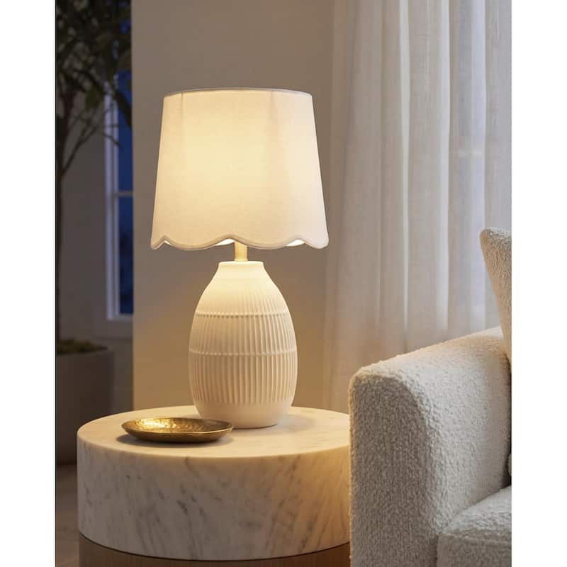 Livabliss Soleny Traditional Accent Table Lamp
