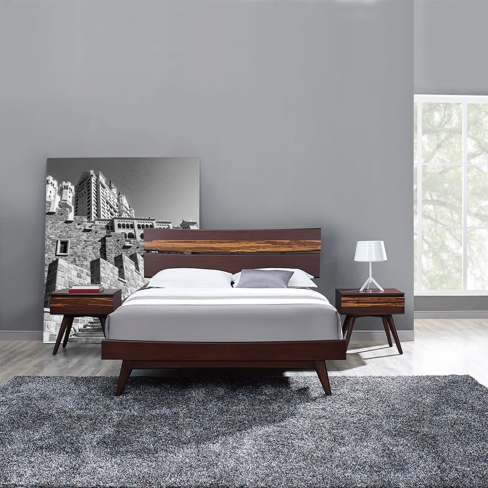 Sarah 3pc Queen Platform Bedroom Set in Golden