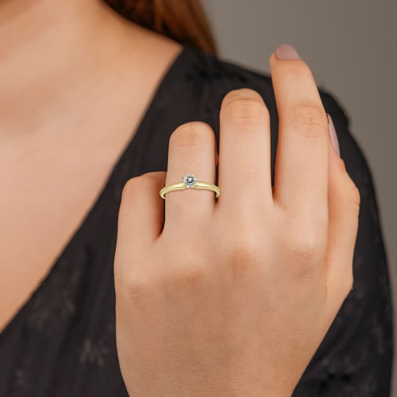 Marquee 1/7 Carat Round Diamond Solitaire Ring in 14K Yellow Gold