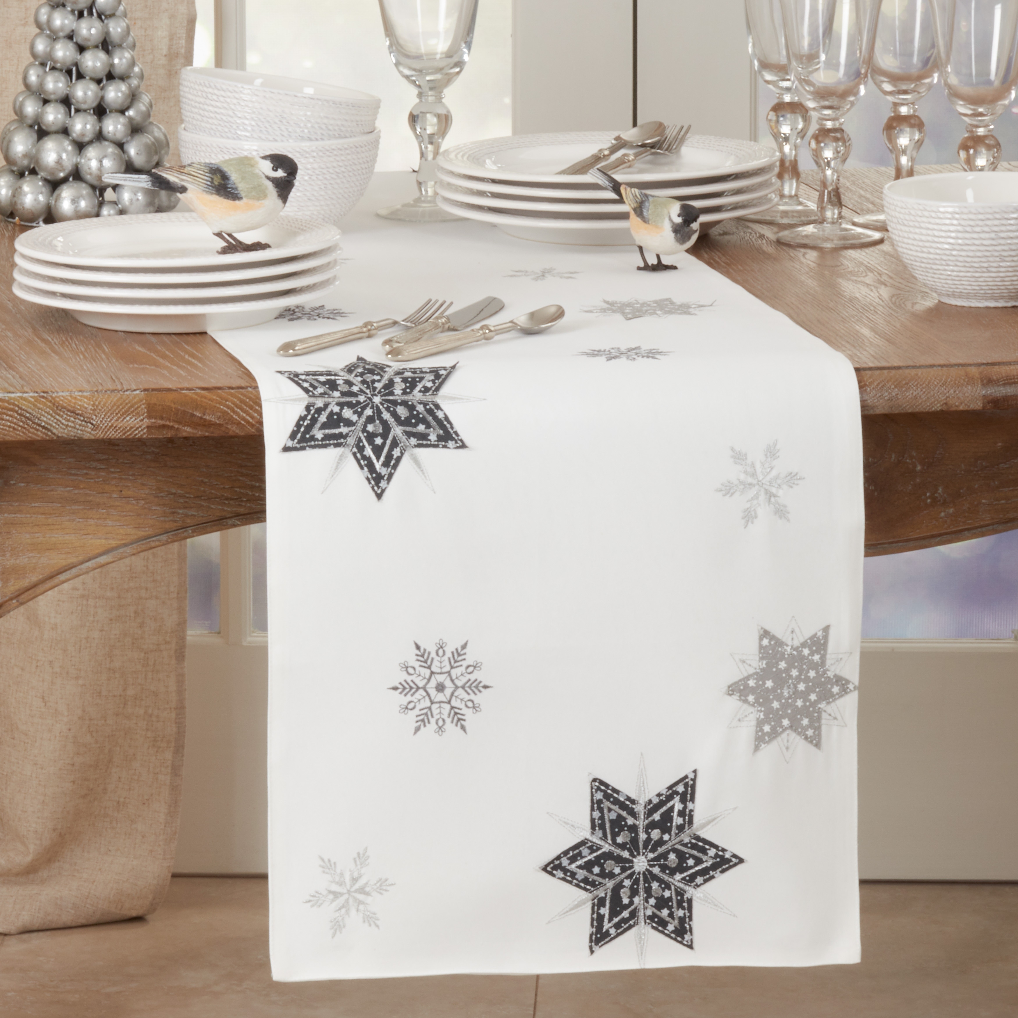 Table Runner With Embroidered Snowflakes Design - 16"x70"