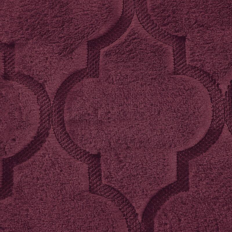 FauxFur Moroccan Design 7-piece Embroidered Quilt Set
