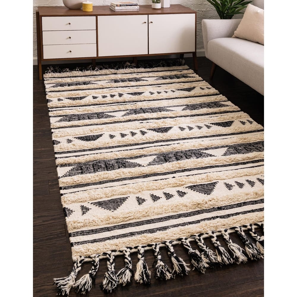 Contemporary Izhobert Collection Area Rug