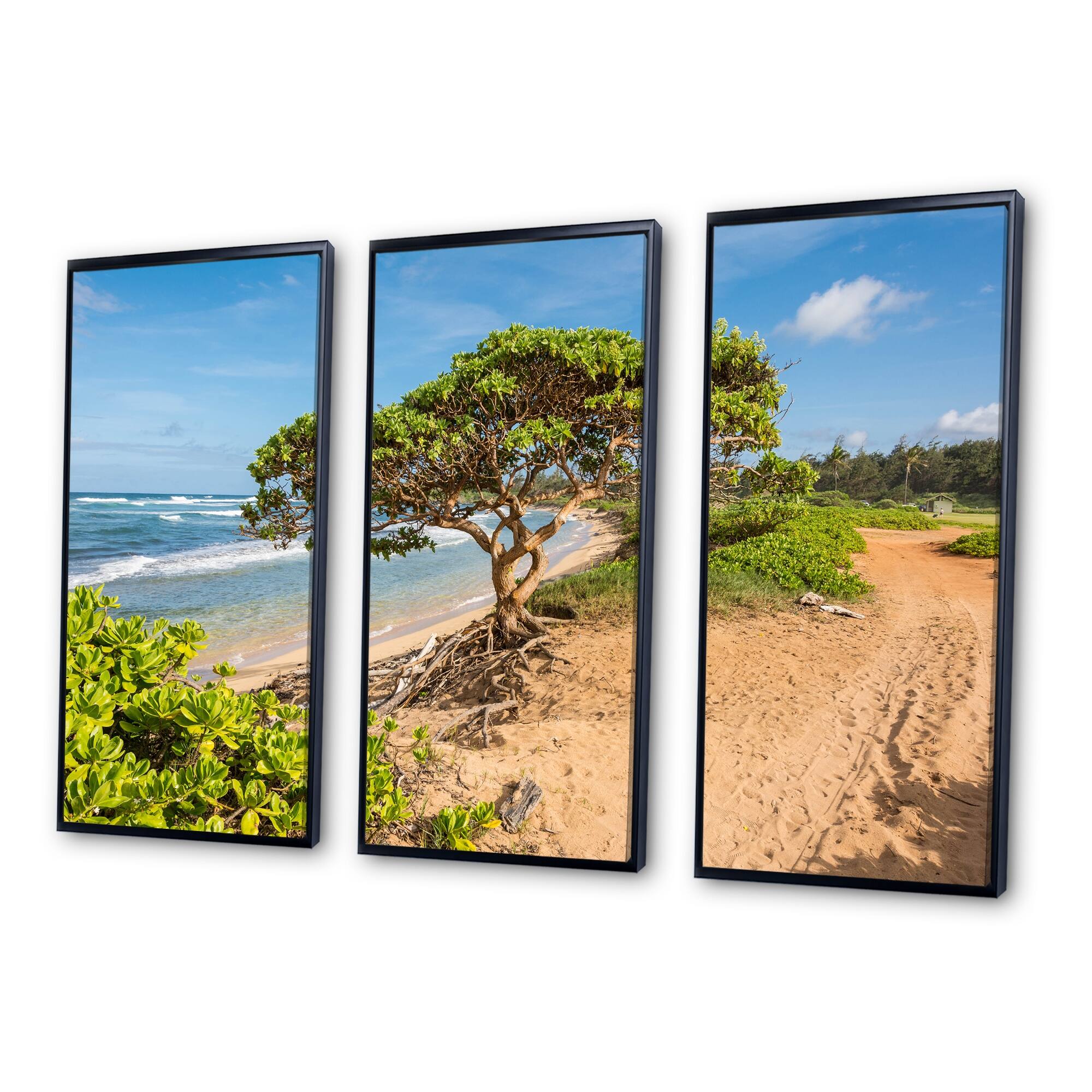 Designart "Green Tree on Beach in Kauai Hawaii" Sea & Shore Framed
