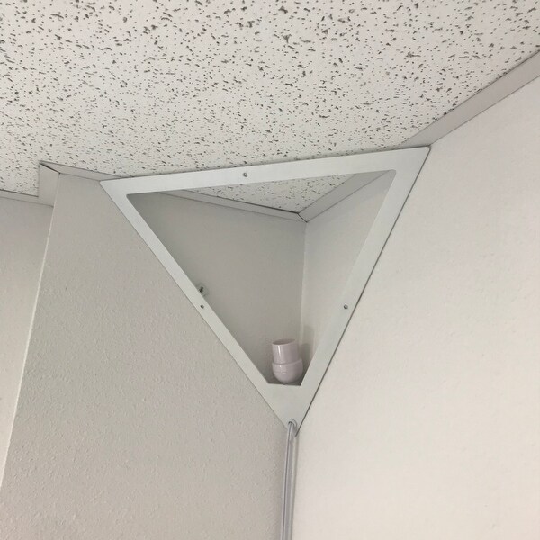 HomeConcept Beacon Triangle Corner Light Plug In 17 Cord White