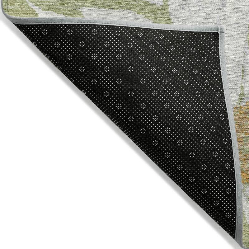 Machine Washable Indoor/ Outdoor Floral Chantille Rug