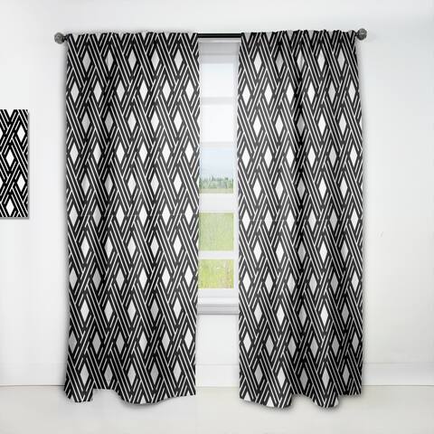 Designart 'Monochrome Geometric Pattern II' Mid-CenturyCurtain Single Panel